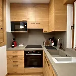 Charming Ground Floor Flat With Breathtaking Views