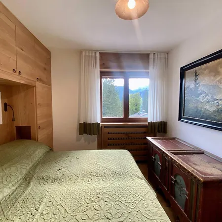 Charming Ground Floor Flat With Breathtaking Views Apartamento Cortina dʼAmpezzo