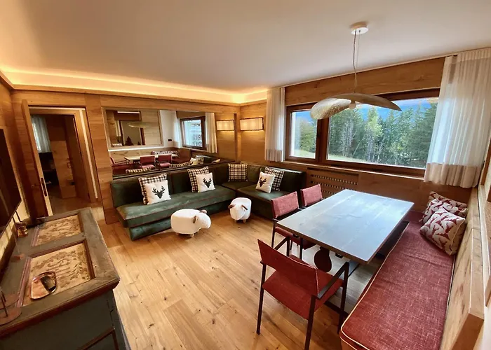 Charming Ground Floor Flat With Breathtaking Views * Cortina dʼAmpezzo