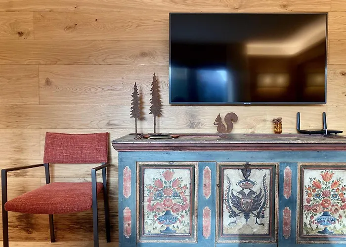 Charming Ground Floor Flat With Breathtaking Views * Cortina dʼAmpezzo