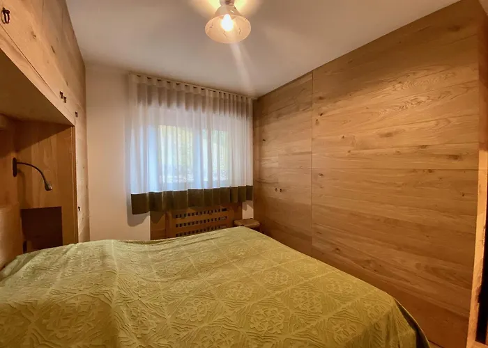 Charming Ground Floor Flat With Breathtaking Views Lägenhet *